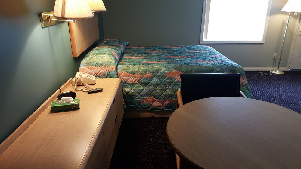 Overton Motel Livingston Dış mekan fotoğraf